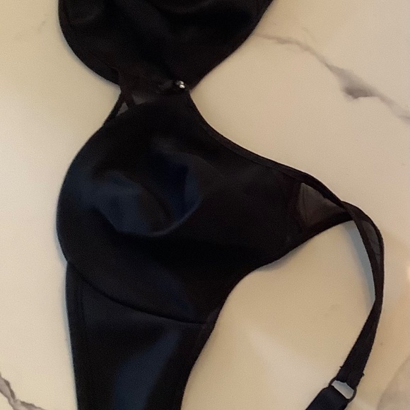 Wonderbra Bra - Picture 2 of 6